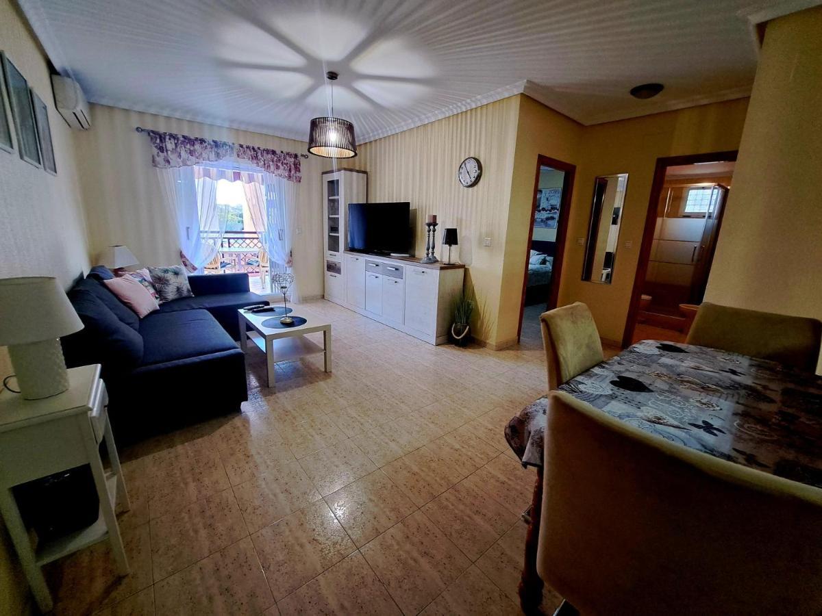 Via Mar Apartments Ла Мата Екстериор снимка